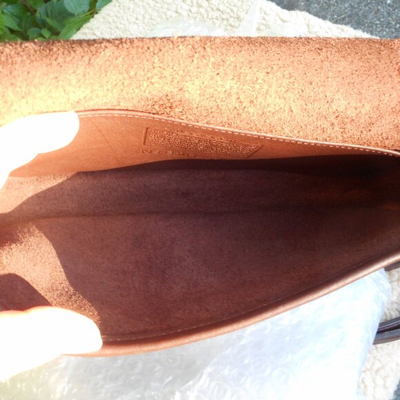 SOLD***Vintage Coach EUC Pocket Purse 9755, in Mahogany - Picture 7 of 10